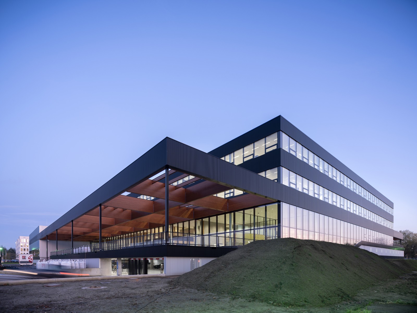 7 7.Unilever_©Ossip.jpg