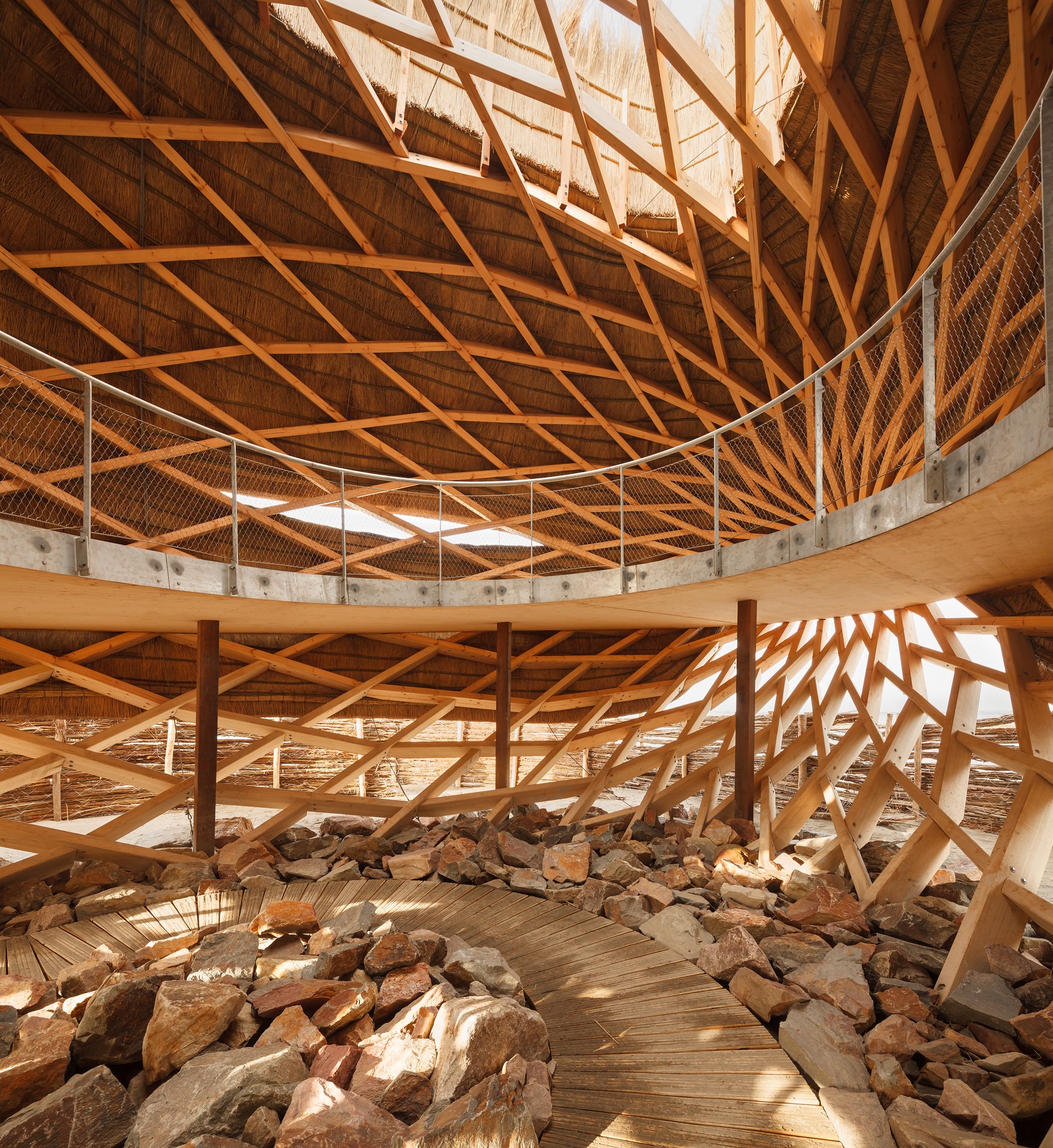 KatjaEffting_ROAD_Bird-Ei_068_low KatjaEffting_ROAD_Bird-Ei_068_low.jpg