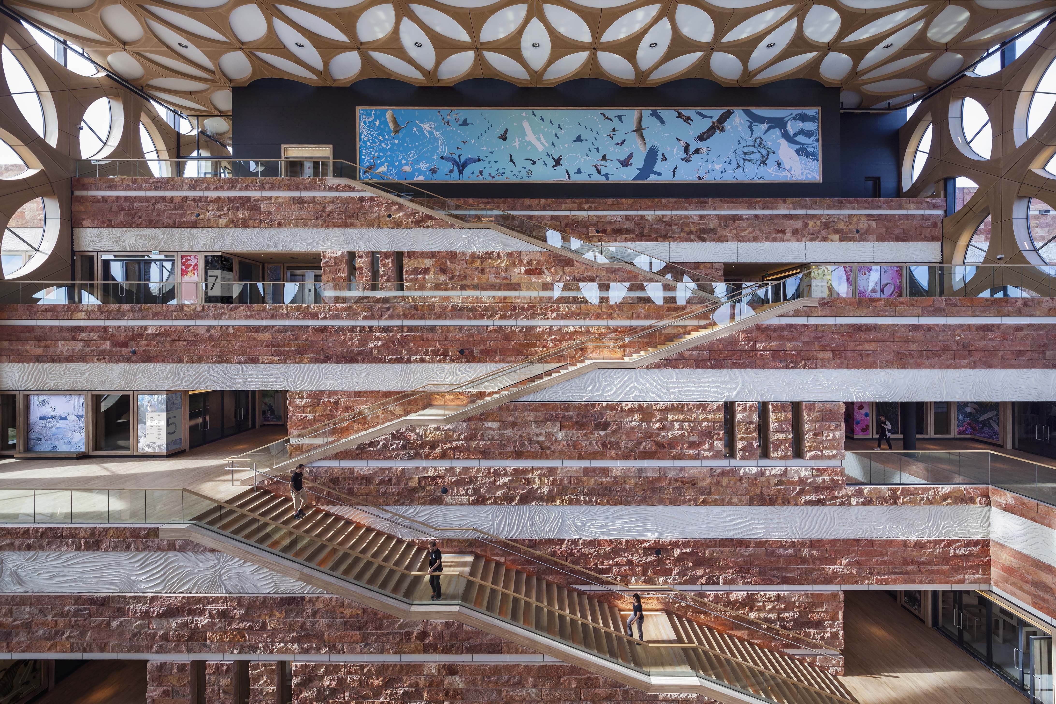 Naturalis-DS-03-interior mountain path Naturalis-DS-03-interior mountain path.jpg