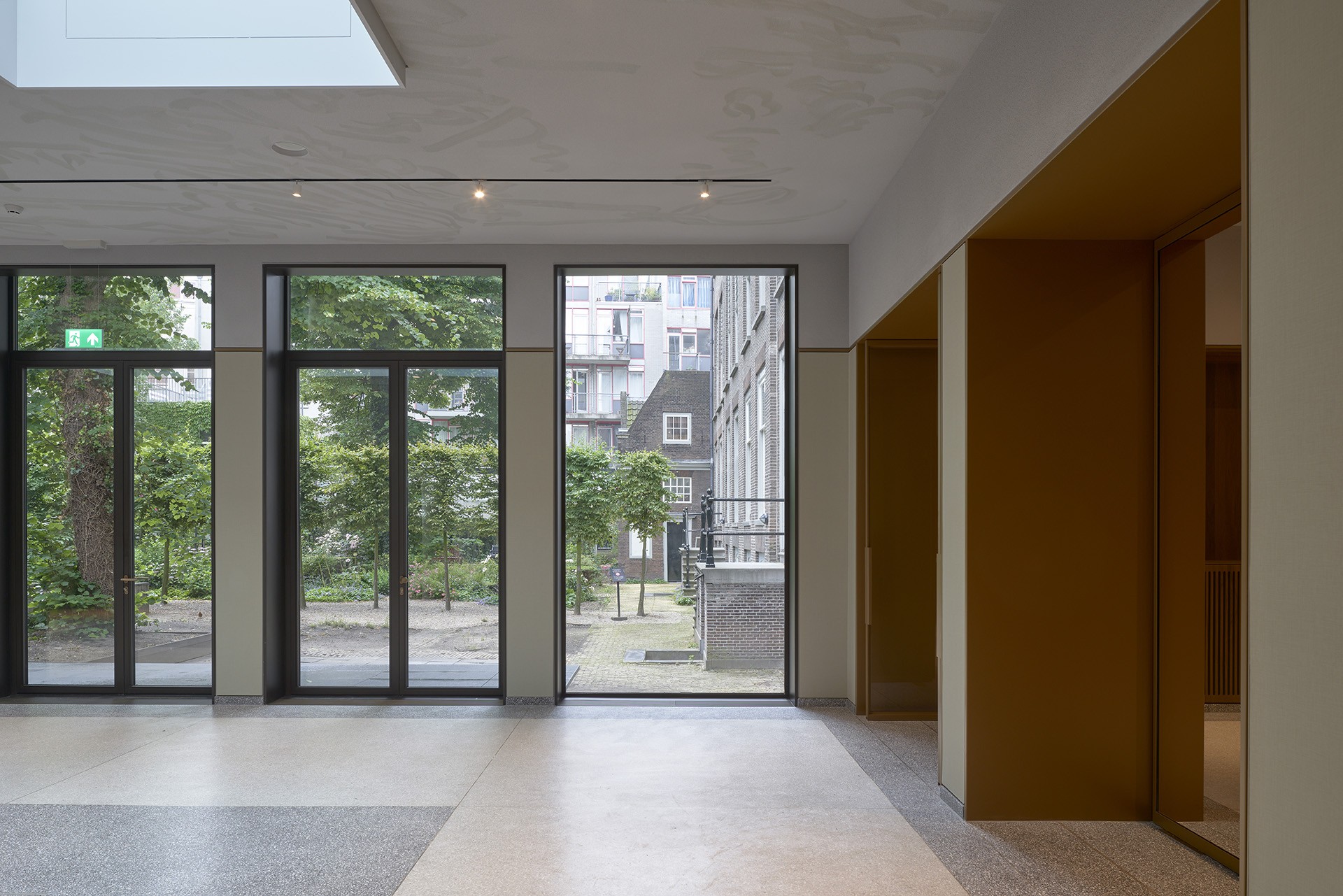 07_Office Winhov_Trippenhuiscomplex_René de Wit 07_Office Winhov_Trippenhuiscomplex_René de Wit.jpg