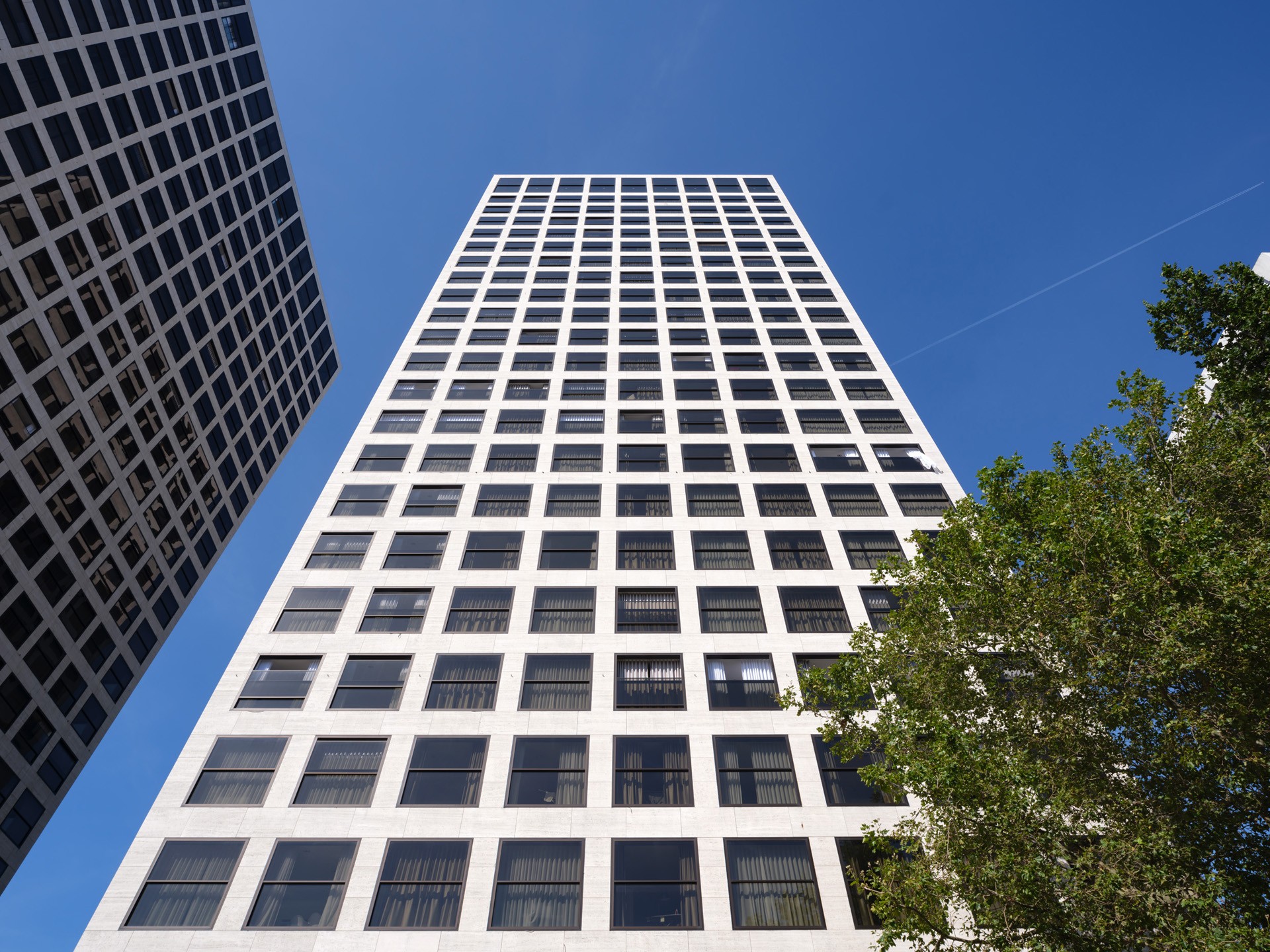 03_Lee_Towers_©OssipDuivenbode 03_Lee_Towers_©OssipDuivenbode.jpg