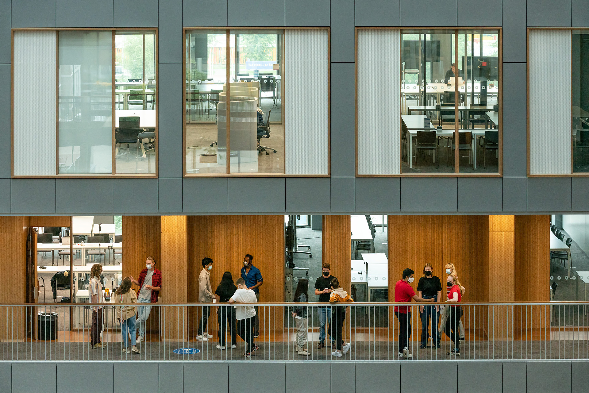 03_TeamV_VU_BNA_GvhJ_22_JHML 03_TeamV_VU_BNA_GvhJ_22_JHML.jpg