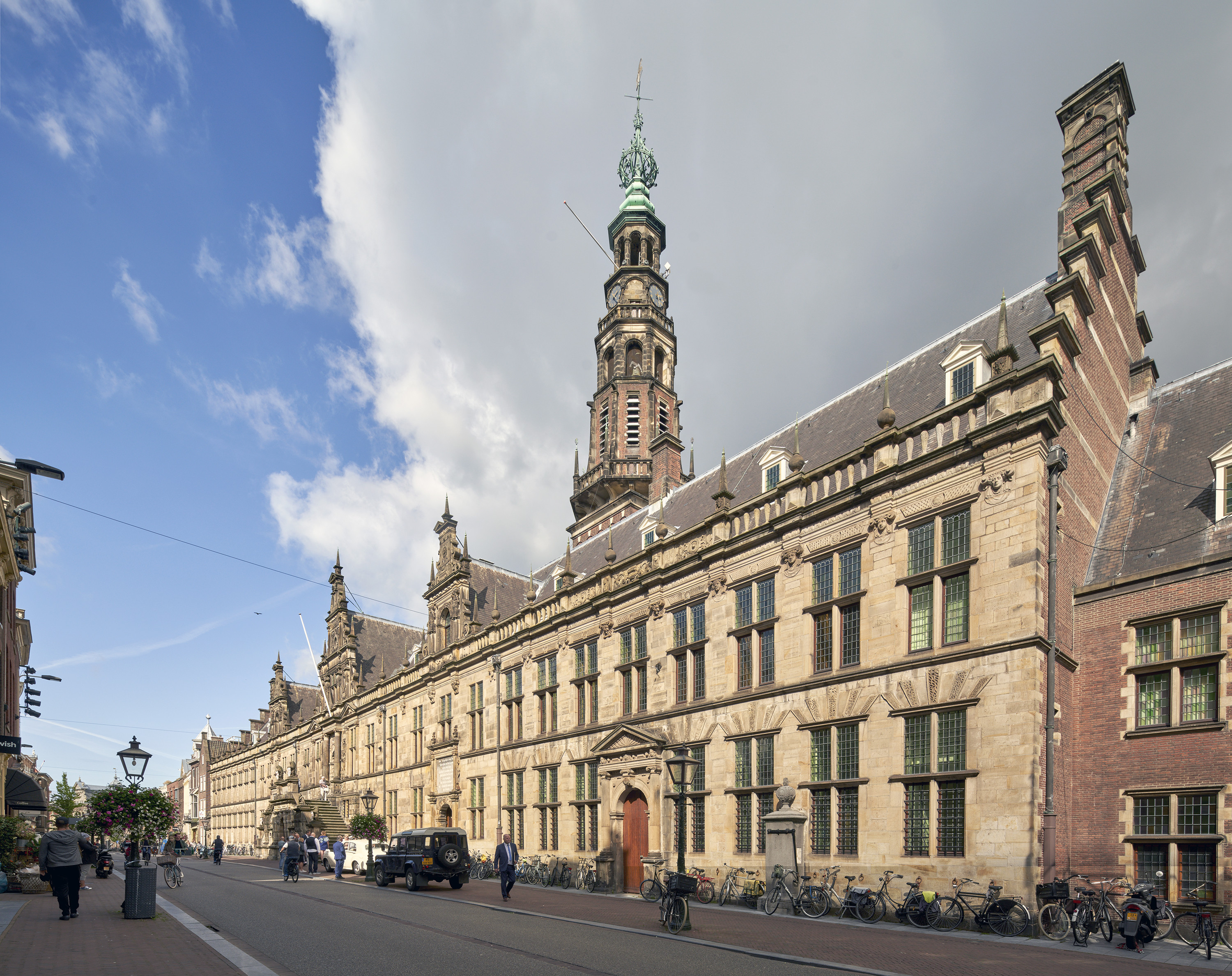 04 Office Winhov_Stadhuis Leiden_©René de Wit_03_pano 04 Office Winhov_Stadhuis Leiden_©René de Wit_03_pano.jpg