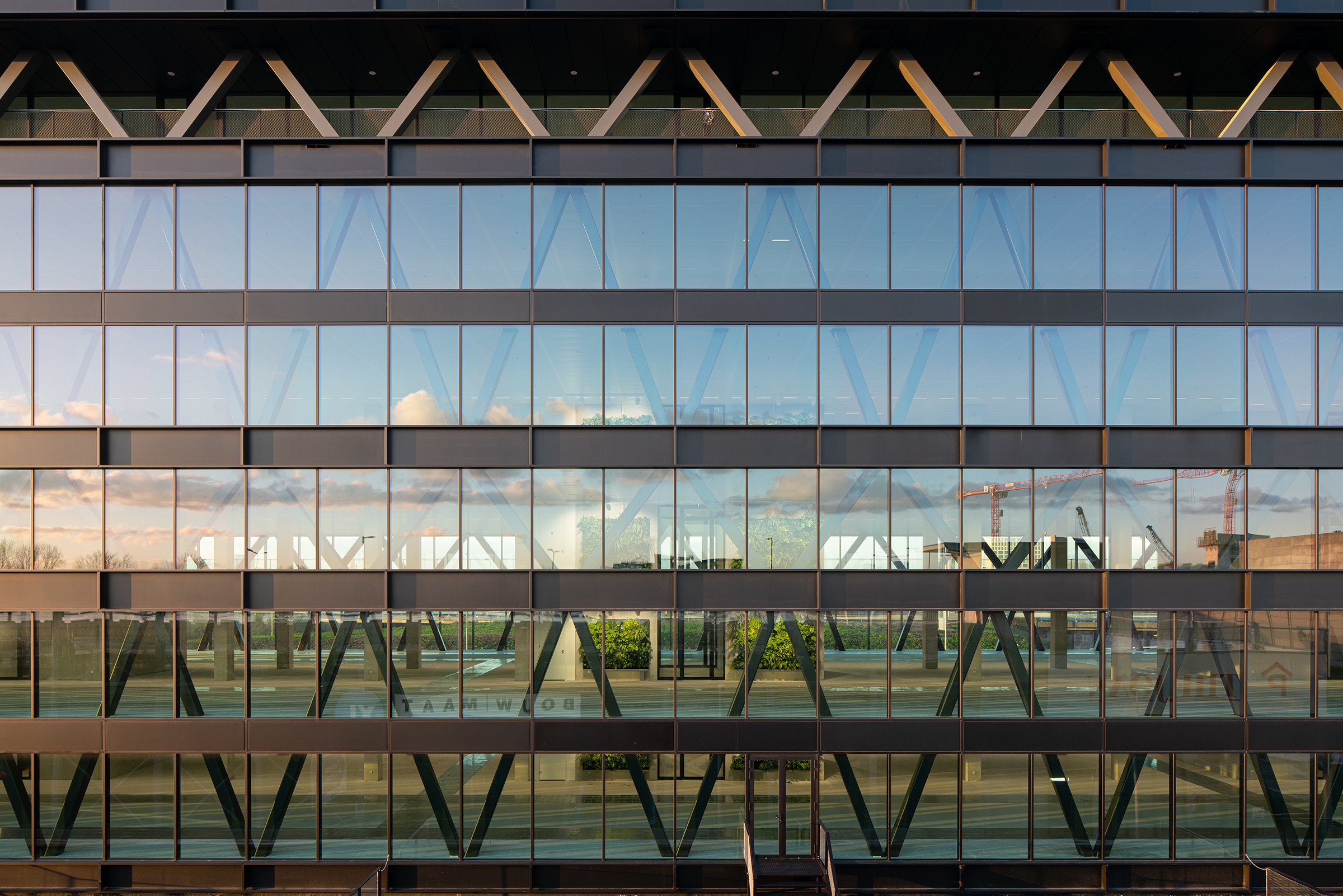 05-TheJoan-OZ-Egbert-de-Boer 05-TheJoan-OZ-Egbert-de-Boer.jpg