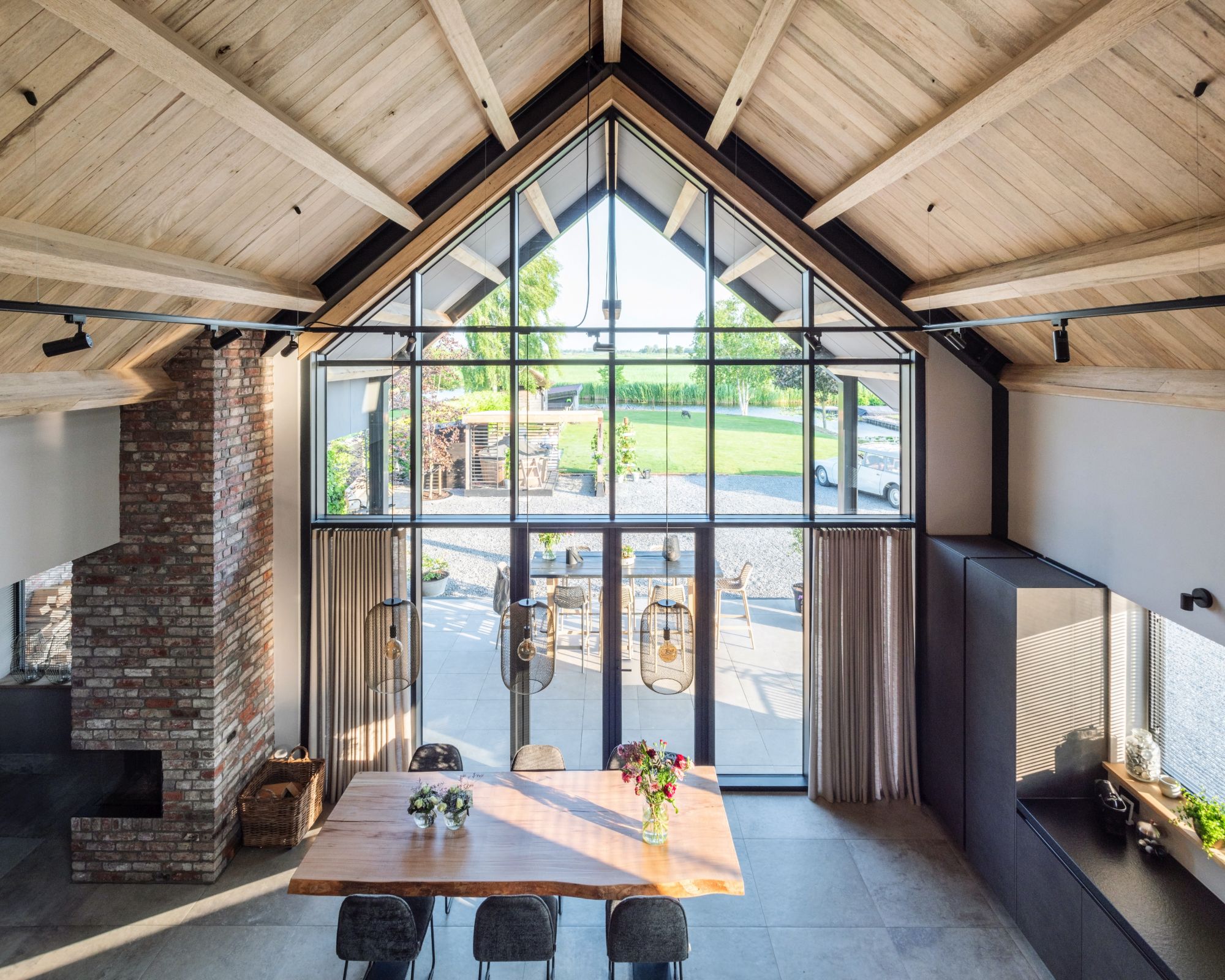 4 spatie-architectuur-en-interieur-amsterdam-Noorden-eetkamer