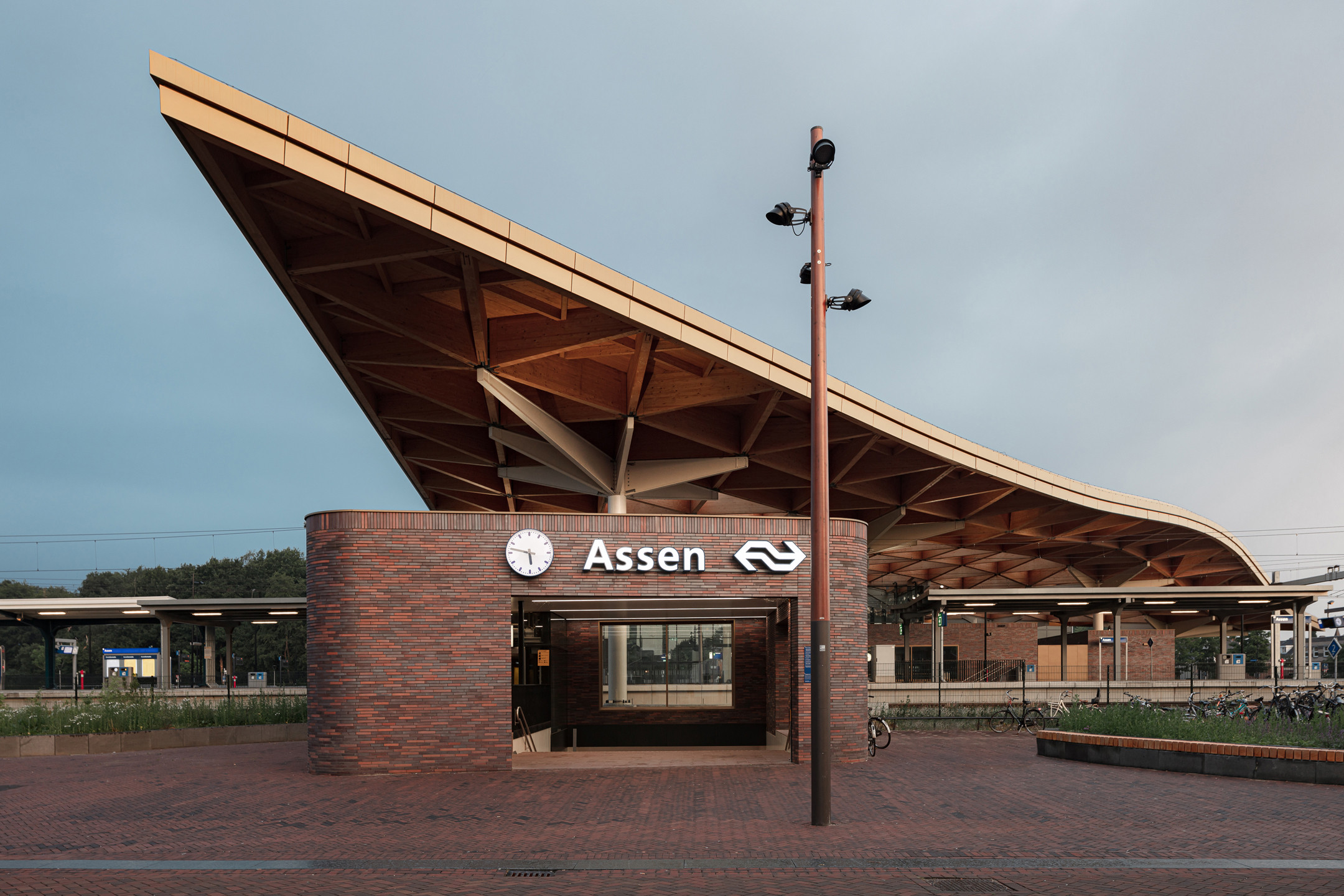 Station Assen - Hoofdfoto