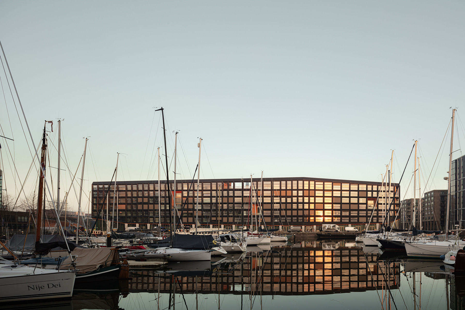 Jonas, IJburg - Hoofdfoto