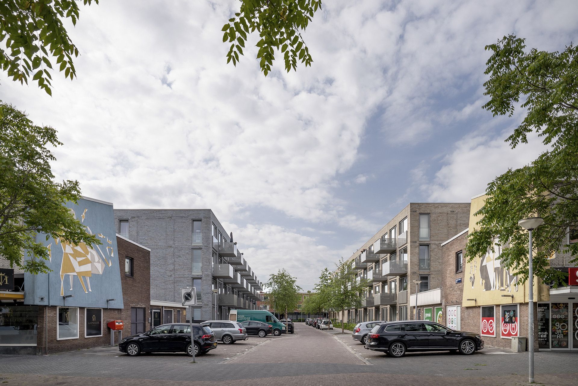 De Dame en De Dienstbode - Hoofdfoto