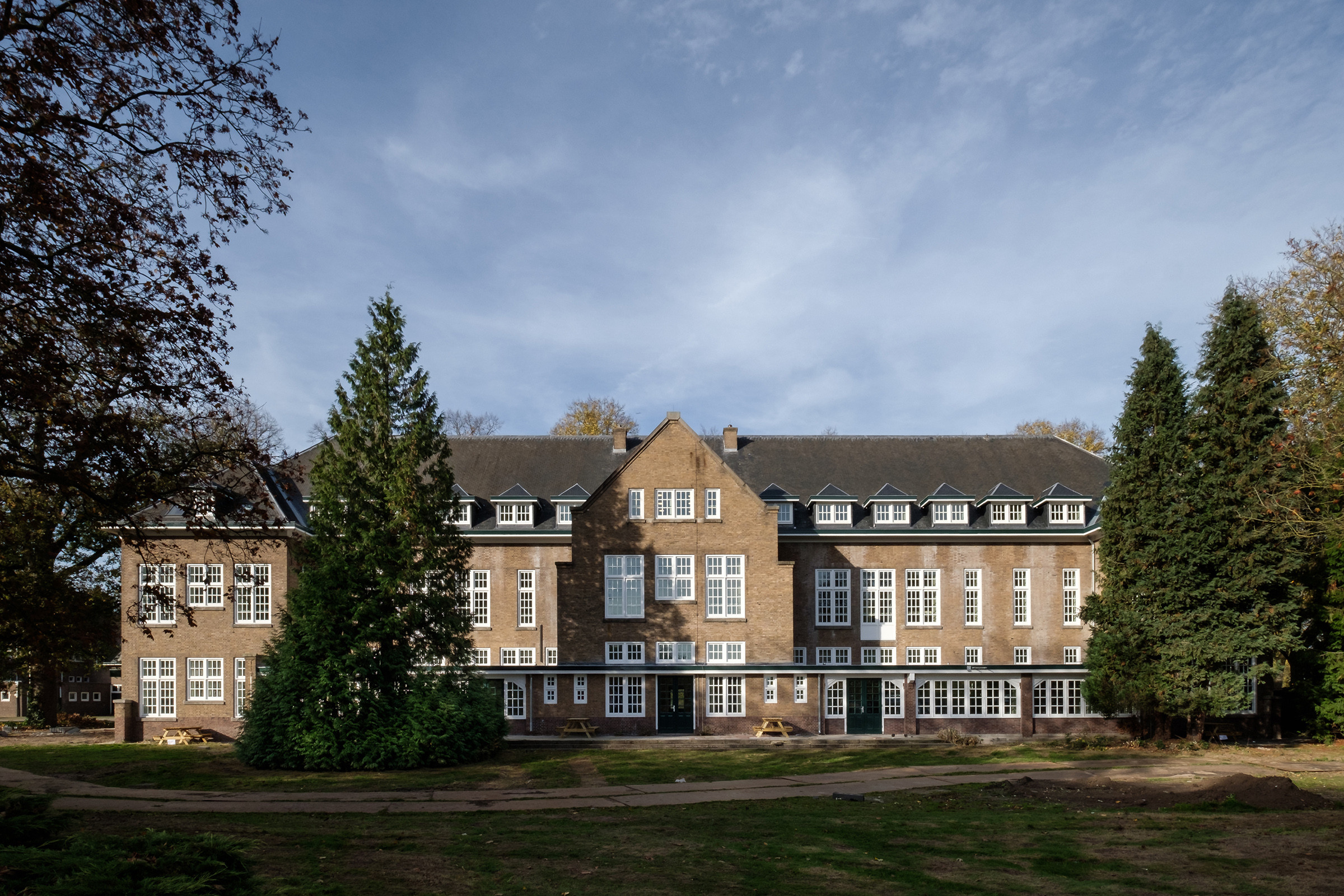 COA Apeldoorn - Hoofdfoto