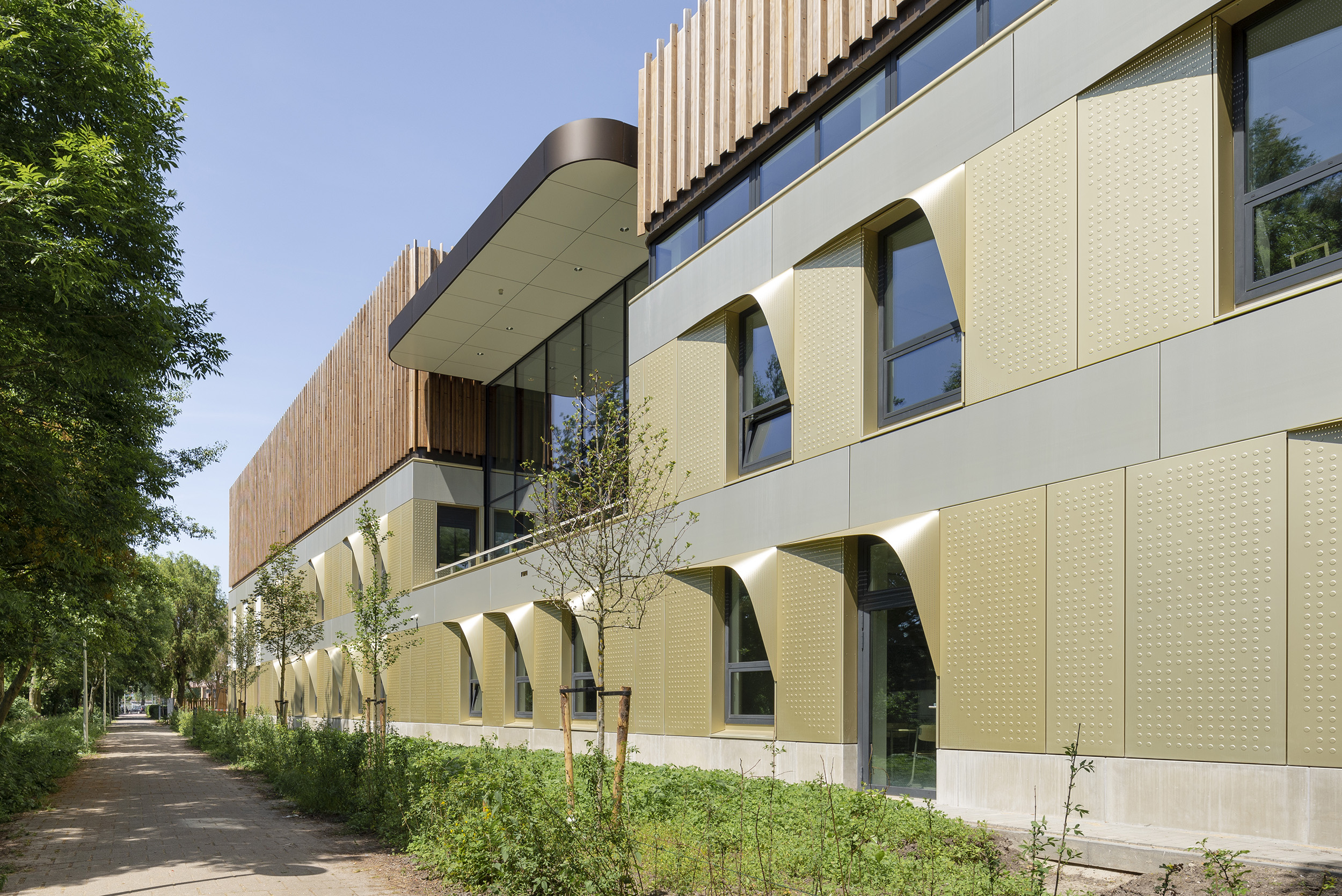 Onderwijscluster Donker Curtius (Het Zandkasteel) Den Haag - Hoofdfoto