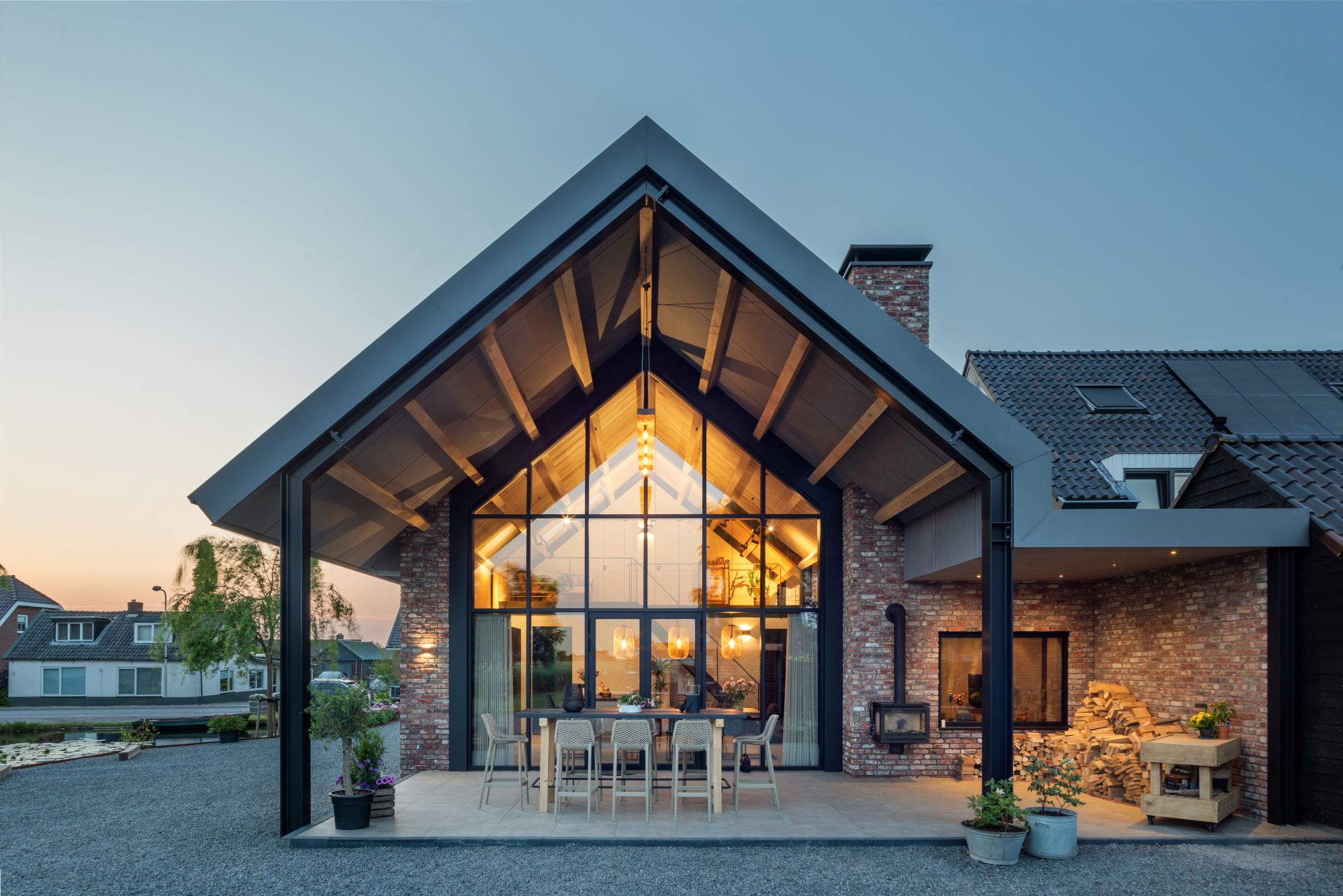 Dorpsvilla aan de plas - Hoofdfoto