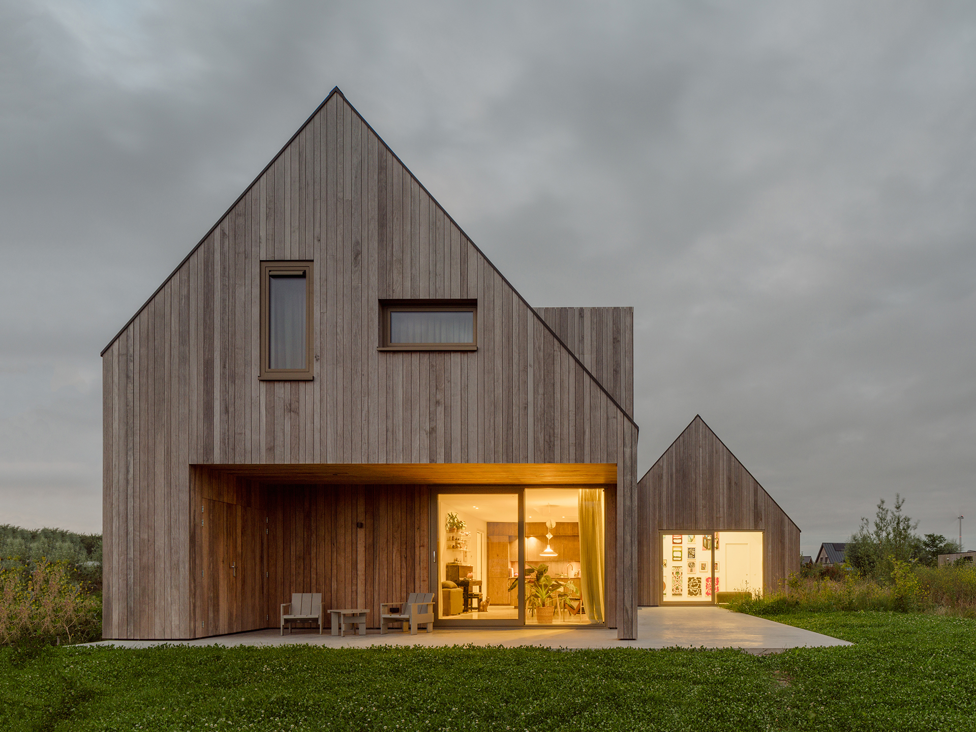 Minimalistische familiewoning Almere Oosterwold - Hoofdfoto