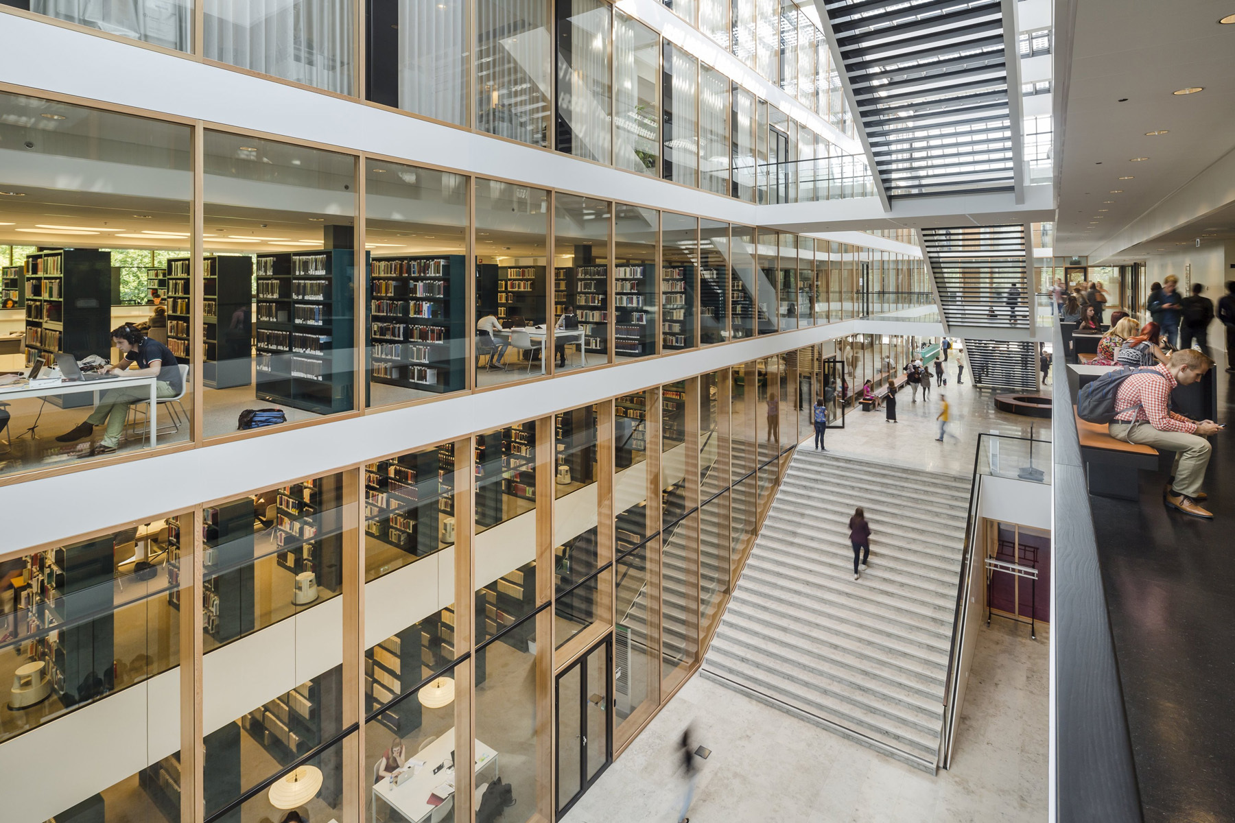 Grotiusgebouw Radboud Universiteit Nijmegen - Foto 2 Grotiusgebouw Radboud Universiteit Nijmegen - Foto 2