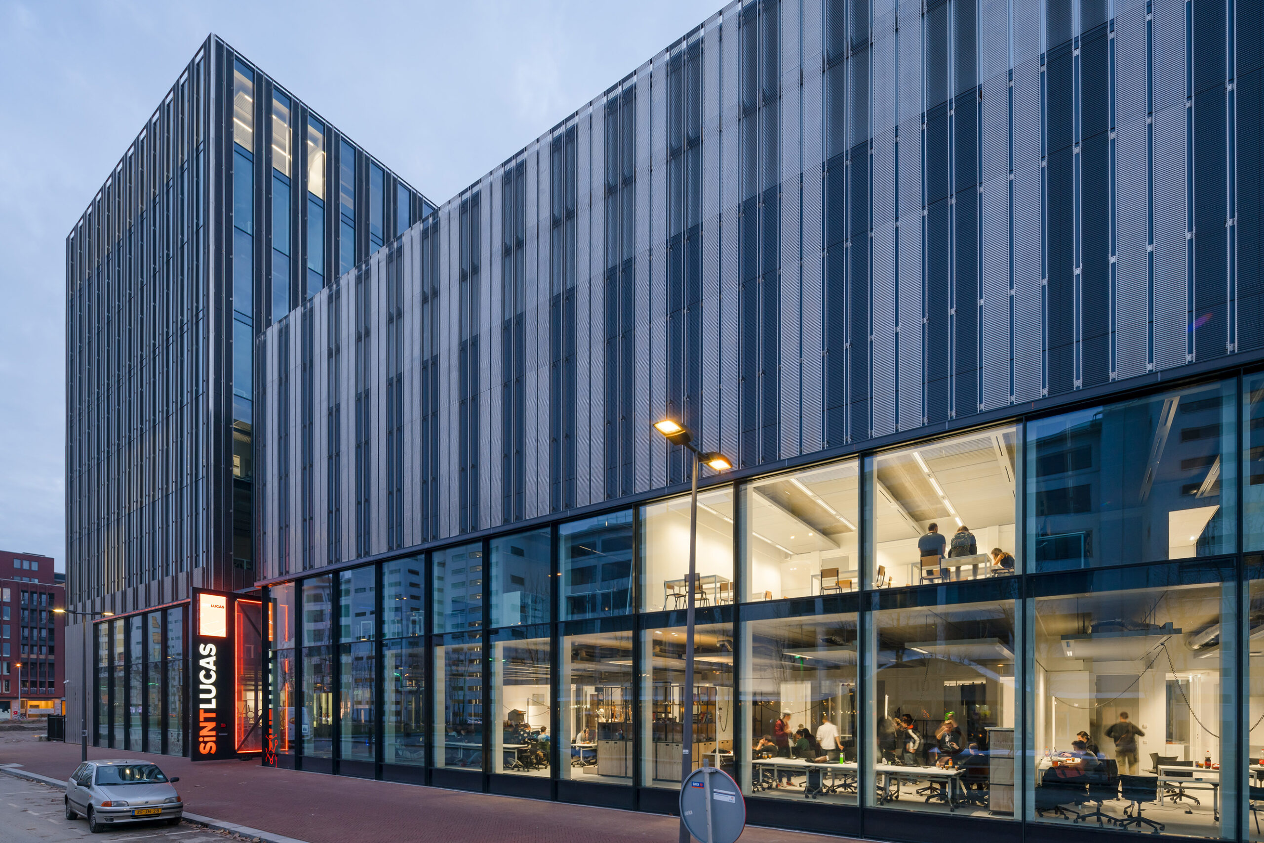 Ver- en nieuwbouw SintLucas College Strijp-S - Foto 7 Ver- en nieuwbouw SintLucas College Strijp-S - Foto 7