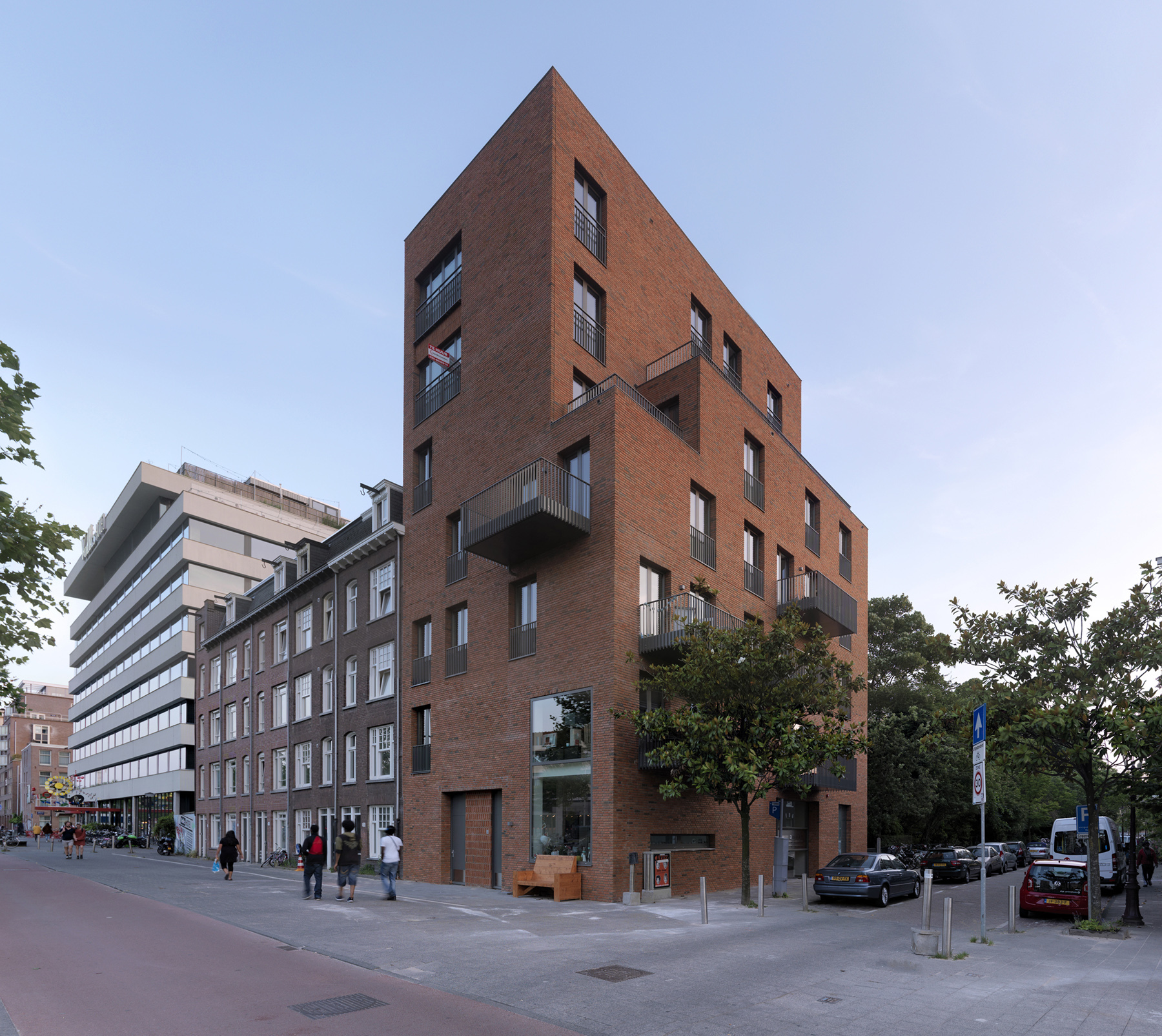 Appartementengebouw Wibautstraat